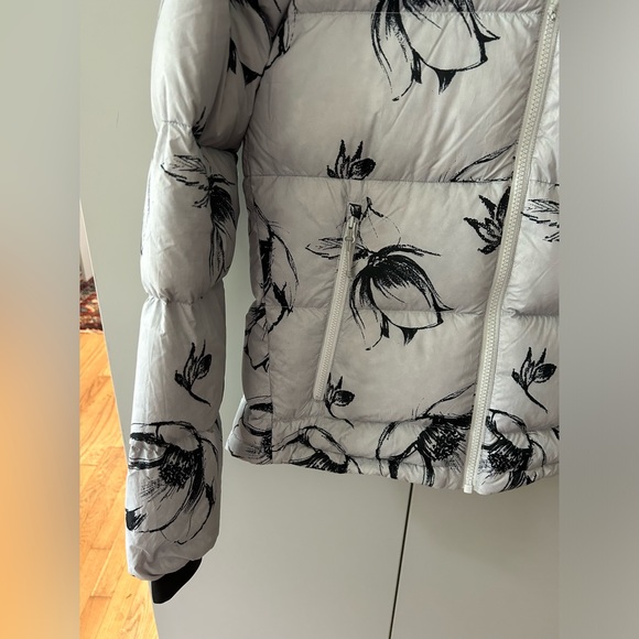 Maloja Light Down Ski ‘ChampeschM’ Jacket- Haze Winter Rose, Size XS - Picture 7 of 7